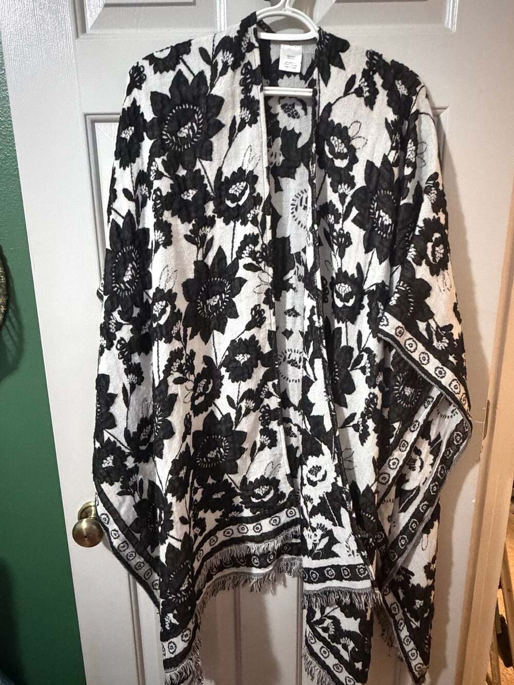 Floral Kimono Cardigan One Size Black White Fringe Open Front
